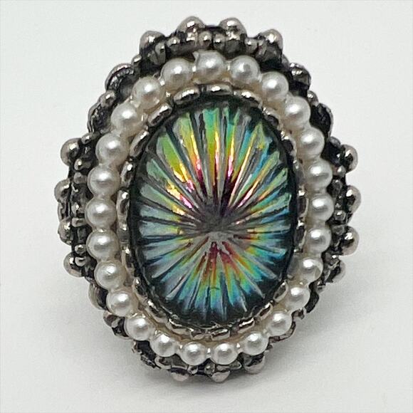 Vintage 60s Iridescent Faux Pearl Silver Tone Adjustable Ring - Picture 2 of 4